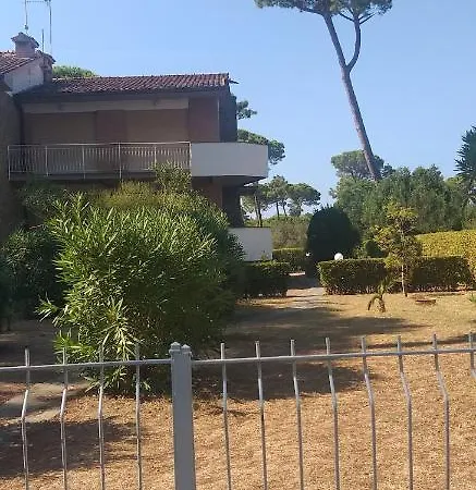 Calamaro In Villetta Principina a Mare