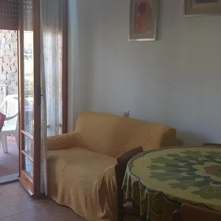 Calamaro In Villetta Principina a Mare